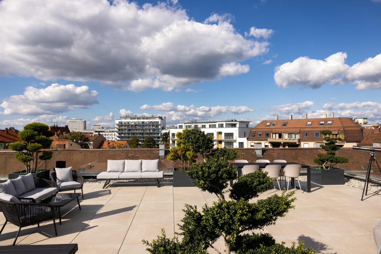 The Penthouse At Eco Smart Apartments Nürnberg Exteriör bild