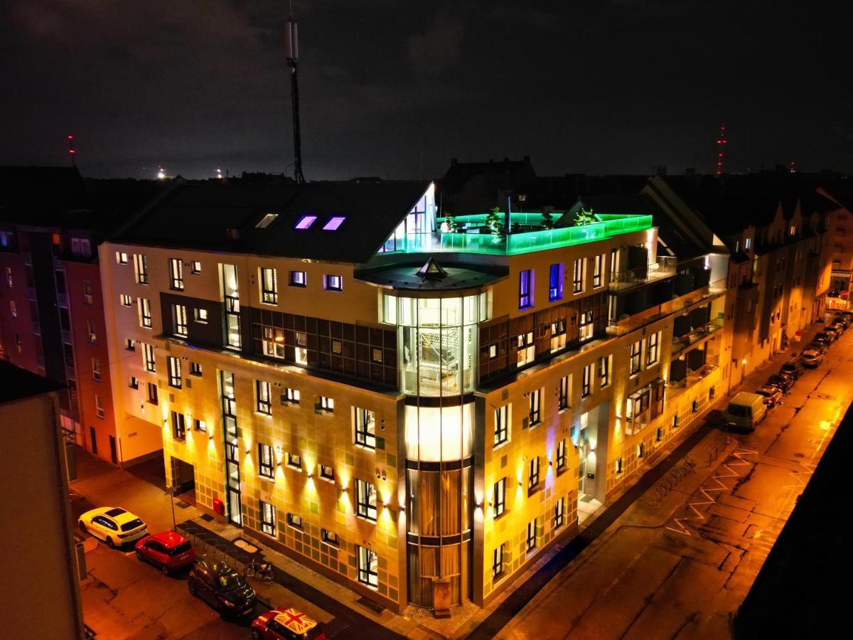 The Penthouse At Eco Smart Apartments Nürnberg Exteriör bild