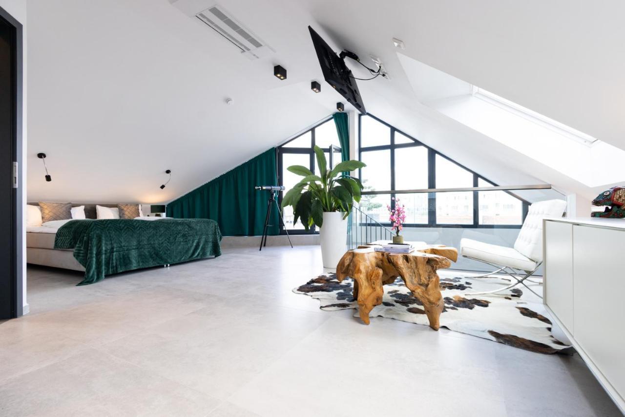 The Penthouse At Eco Smart Apartments Nürnberg Exteriör bild